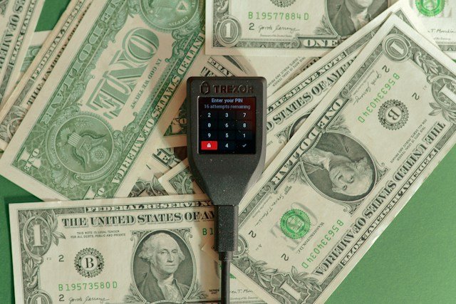 What Is a Financial Health Score and How Apps Calculate It